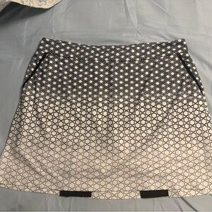 Stylish Black and White Patterned Midi Skirt